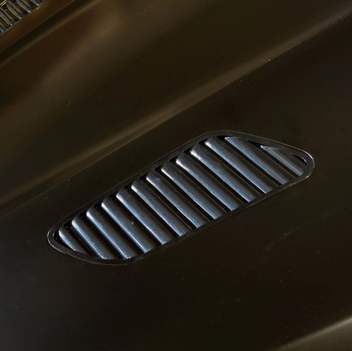 GT Designed F10 (5 Series & M5) Aluminum Hood